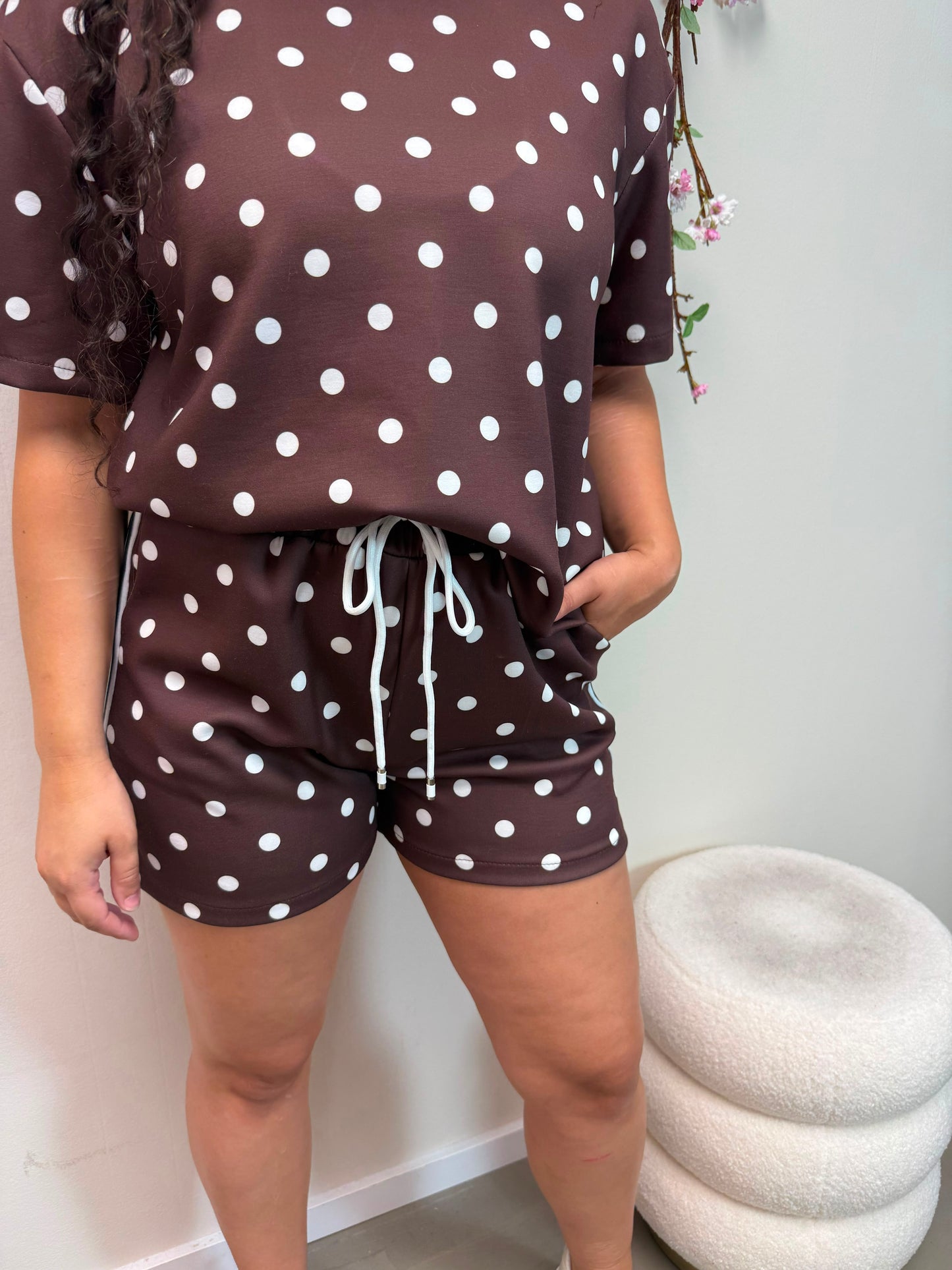 SHORT PUNKTE BRAUN / WEISS