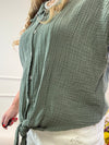 KURZE MUSSELIN BLUSE ZUM BINDEN KHAKI