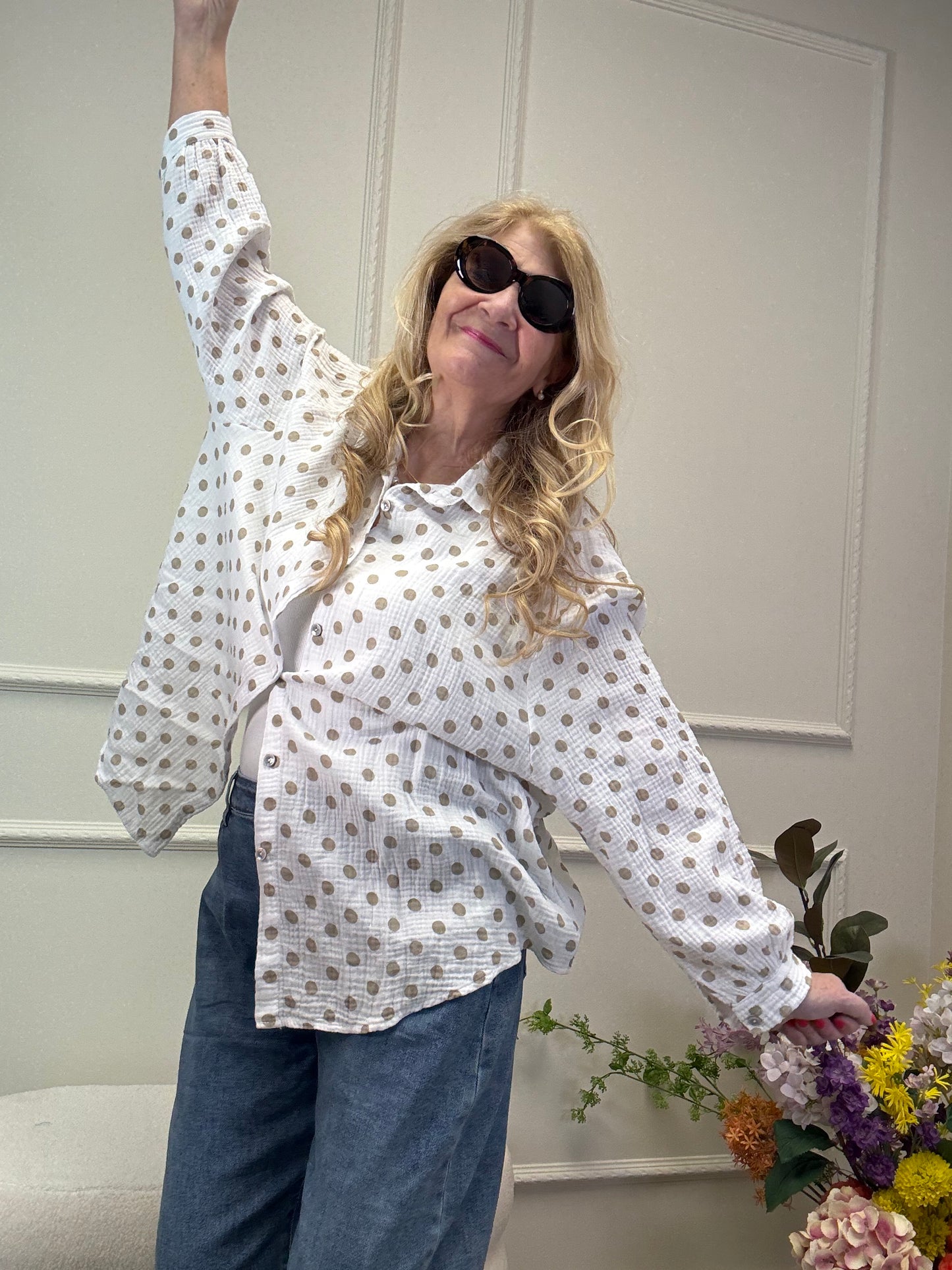 MUSSELIN BLUSE OVERSIZED TUPFEN BEIGE