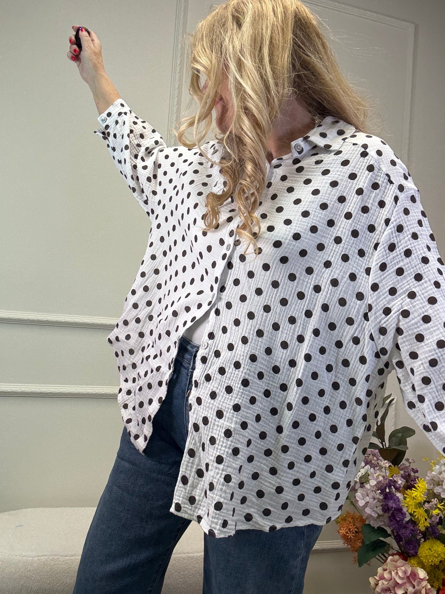 MUSSELIN BLUSE OVERSIZED TUPFEN SCHOKO