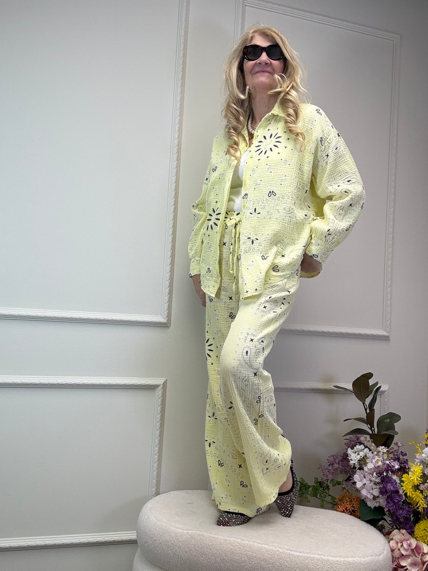 MUSSELIN HOSE PAISLEY BUTTERYELLOW