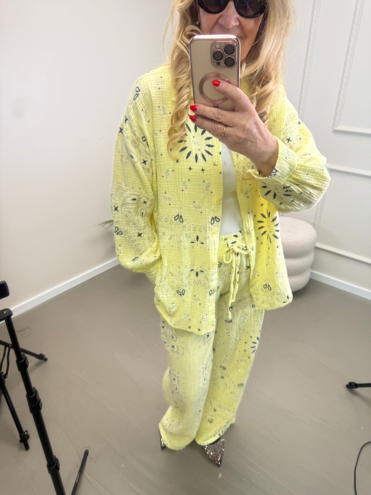 MUSSELIN HOSE PAISLEY BUTTERYELLOW