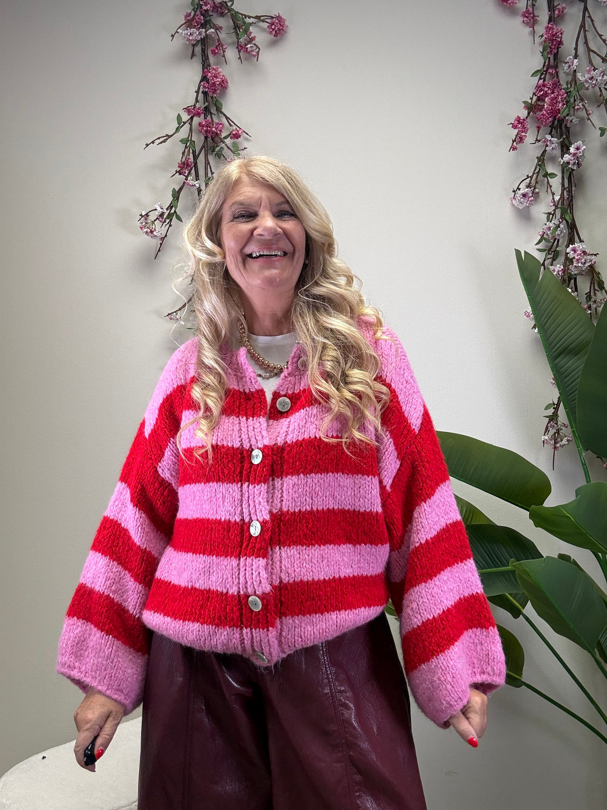 STRICKJACKE STREIFEN PINK / ROT