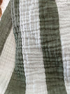 MUSSELIN KLEID LANG KHAKI/WEIß GESTREIFT