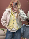 KURZE JACKE MIT KELLERFALTEN