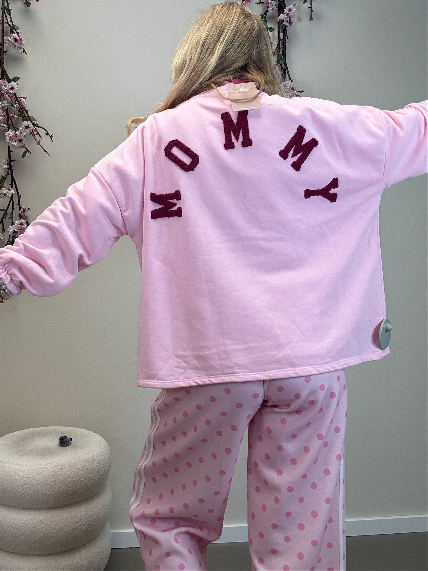SWEATSHIRT MOMMY ROSA MIT SCHRIFT BORDAUXROT