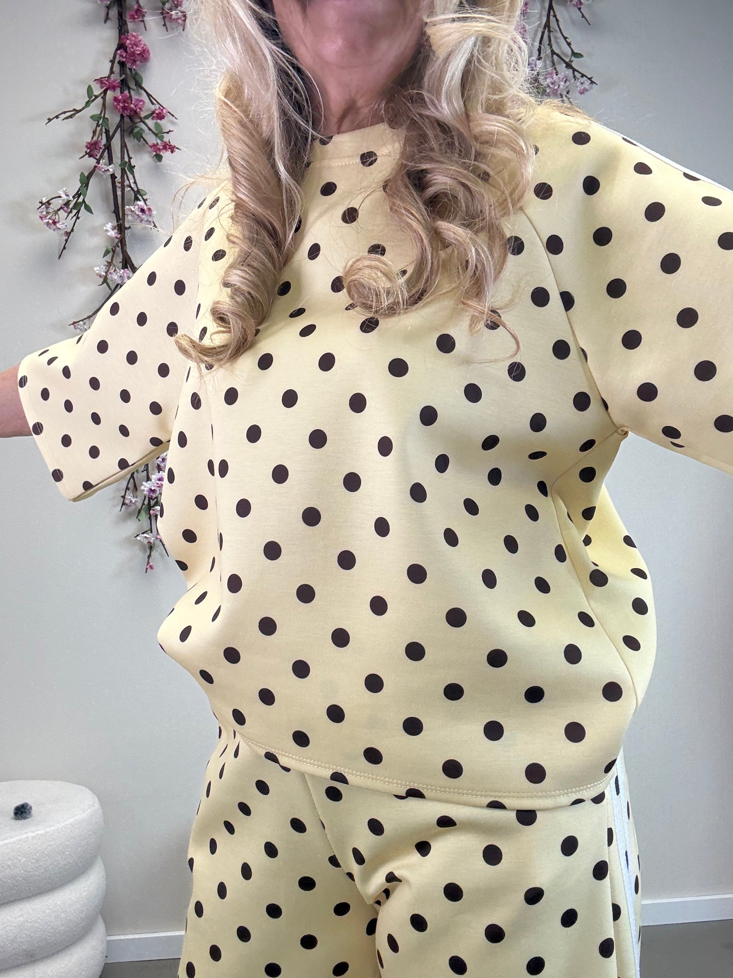 PUNKTE SHIRT PASSEND ZUR HOSE LANG GELB / BRAUN
