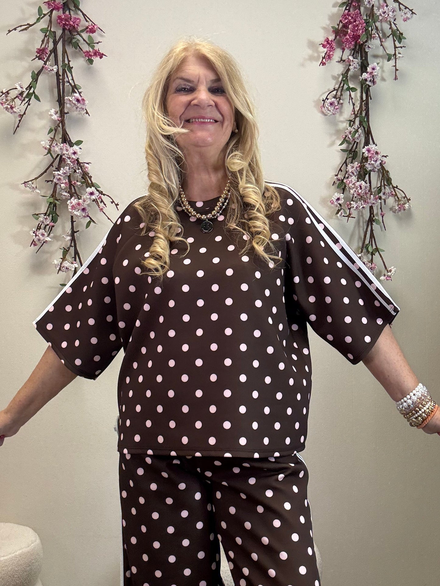 PUNKTE SHIRT PASSEND ZUR HOSE LANG BRAUN/ROSA