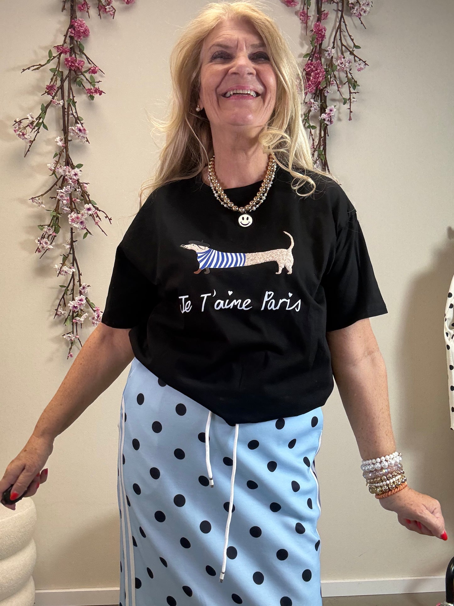 T-SHIRT HALBARM MIT DACKEL SCHWARZ