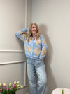 STRICKJACKE RAUTE HELLBLAU