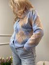 STRICKJACKE RAUTE HELLBLAU