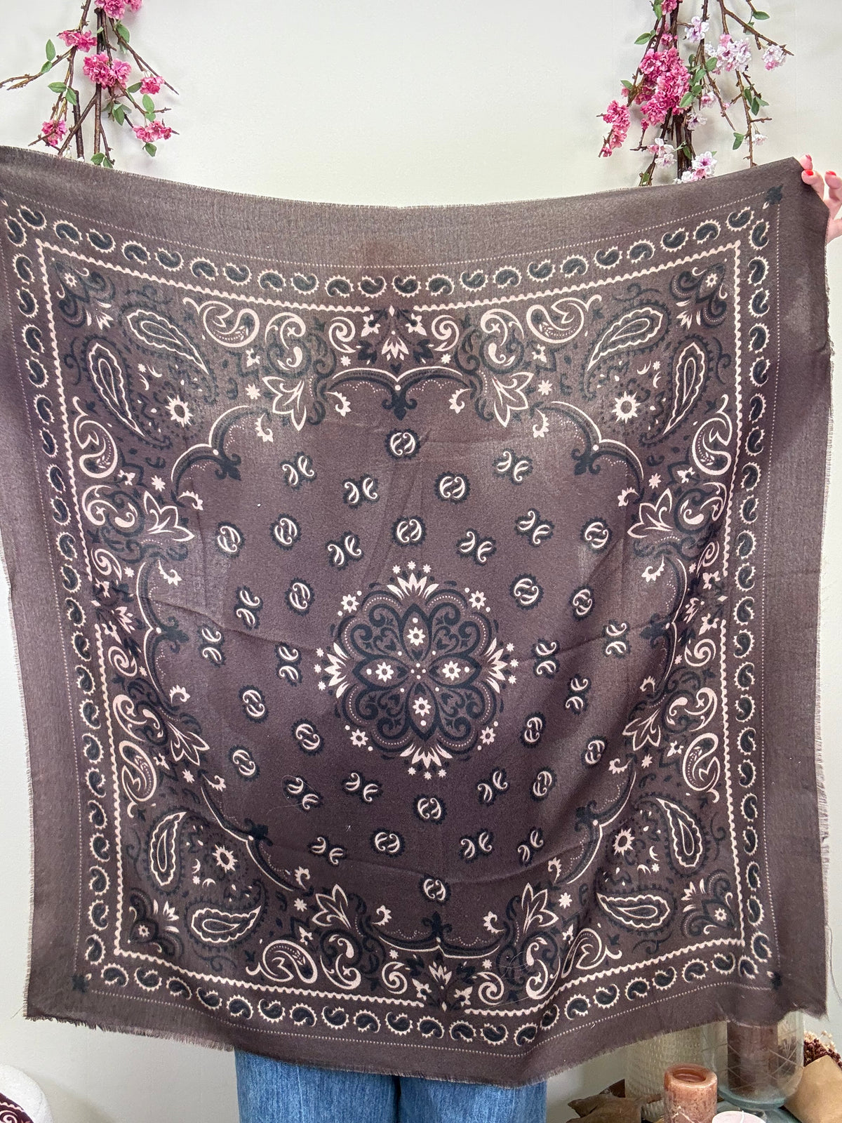 PAISLEY SCHAL QUADRATISCH SCHOKO
